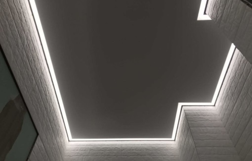 Контурные потолки от производителя компании Потолок-Центр в Томске и Северске